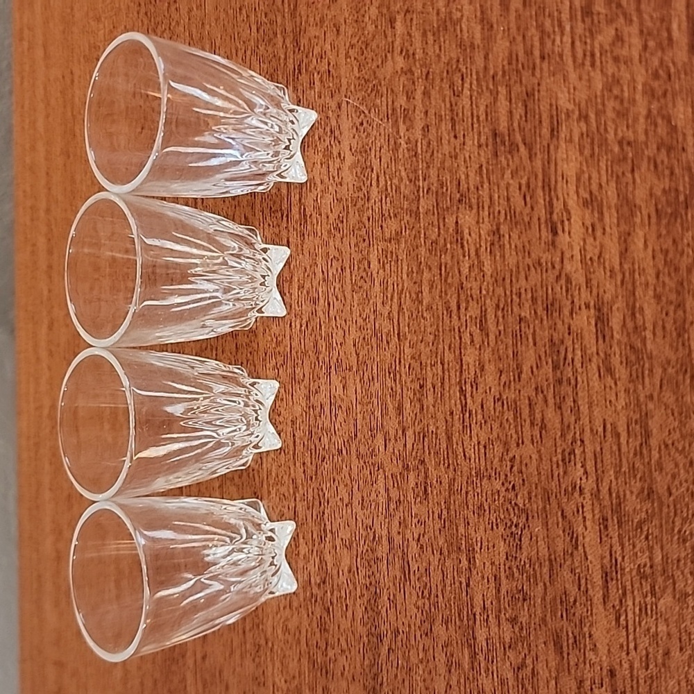 Federal Glass Star Pattern Shot Glasses Set of 4